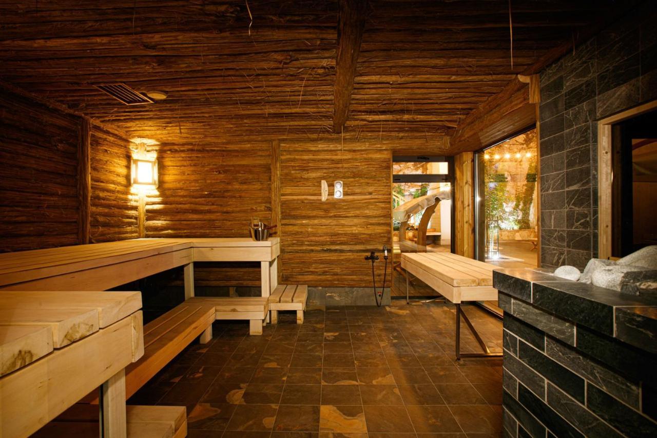 Ibiza Hotel&Spa Yerevan Bagian luar foto
