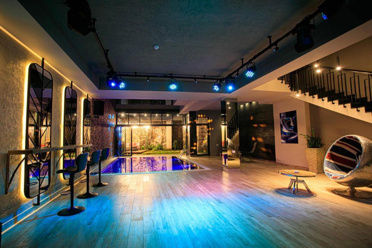 Ibiza Hotel&Spa Yerevan Bagian luar foto