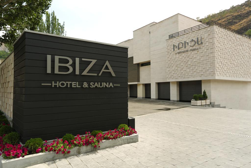 Ibiza Hotel&Spa Yerevan Bagian luar foto