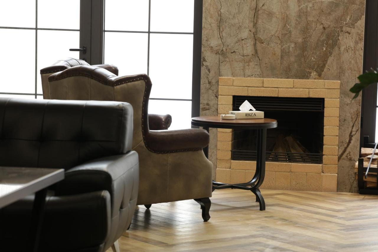 Ibiza Hotel&Spa Yerevan Bagian luar foto